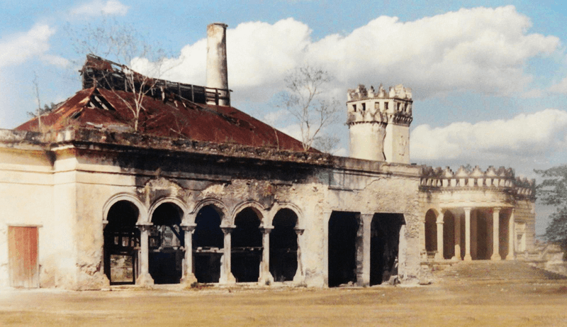 La hacienda antes de su restauración, fotografía histórica 2